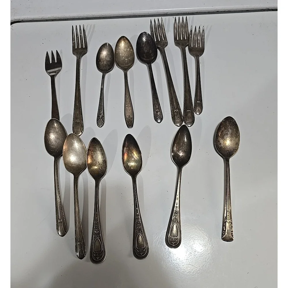 Lot of Vtg Silver Plated Fork & Spoon Retro Dining Utensils Flatware Silverware‎